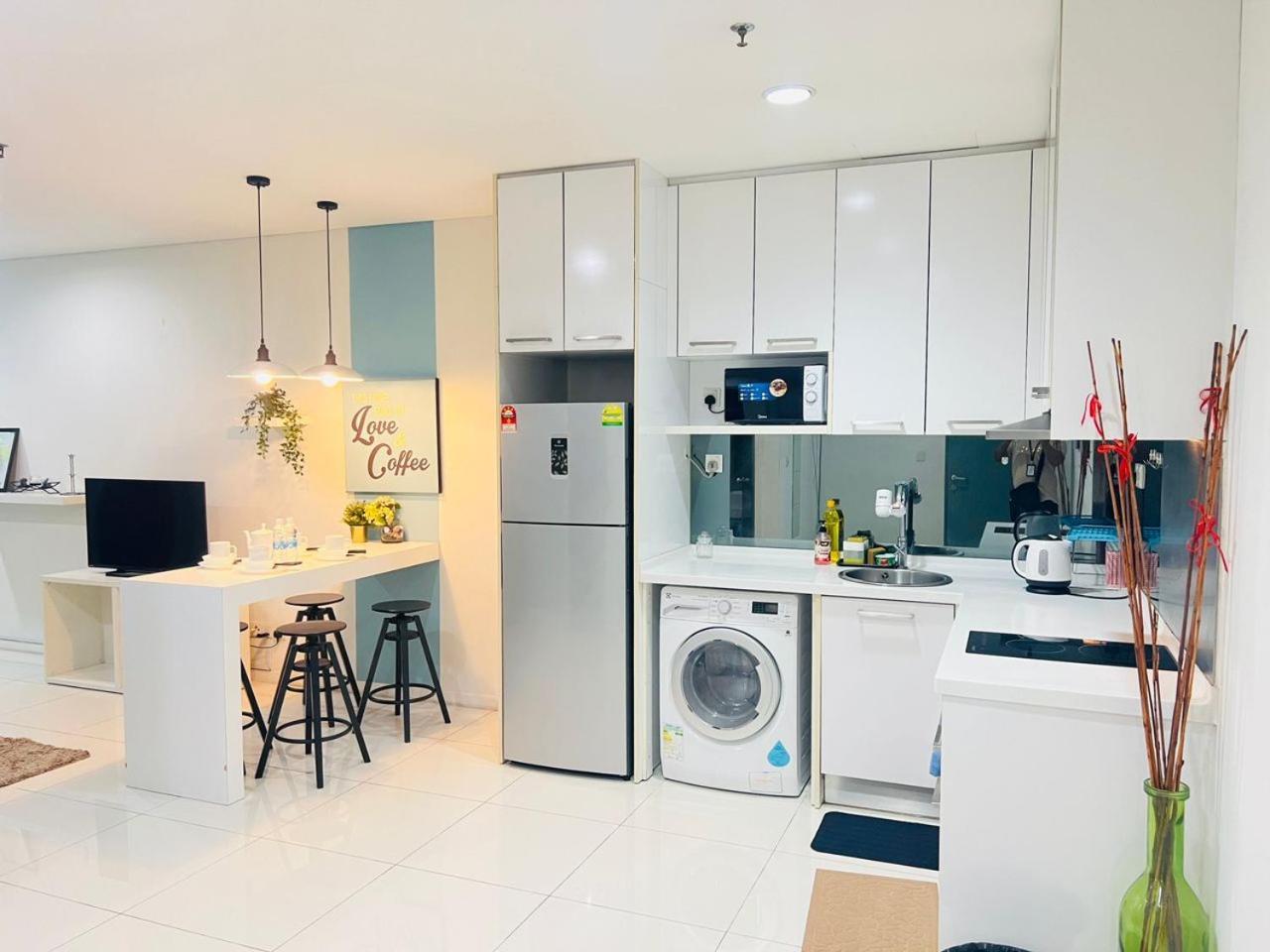 Mercu Summer Suites Kuala Lumpur Bukit Bintang By Classy Екстер'єр фото
