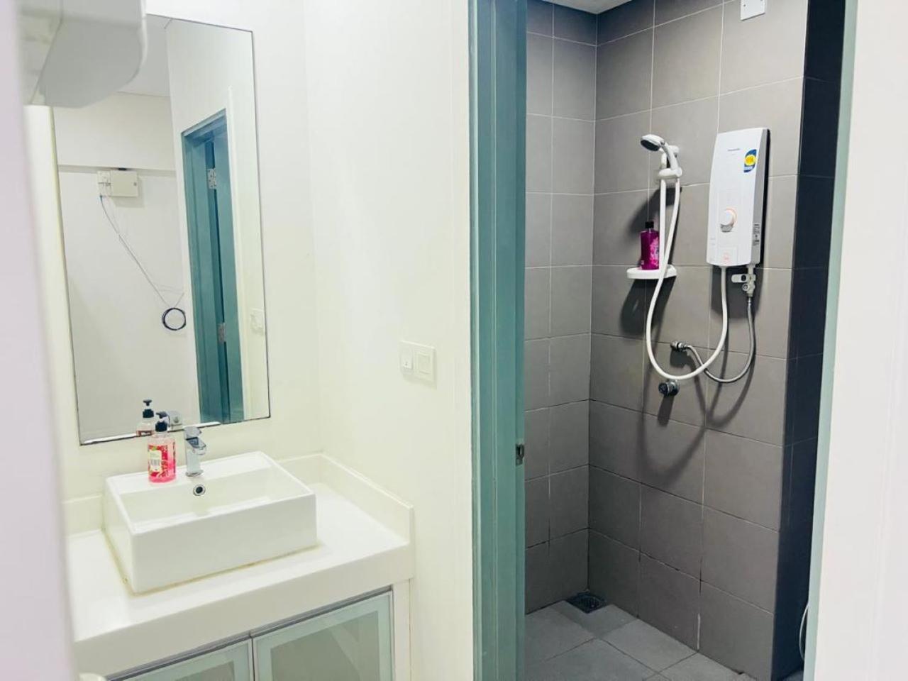 Mercu Summer Suites Kuala Lumpur Bukit Bintang By Classy Екстер'єр фото